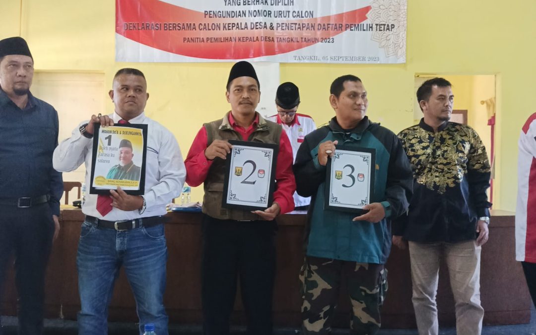 Pengundian Nomor Urut Calon Kepala Desa Tangkil, Kecamatan Cidahu, Sukabumi